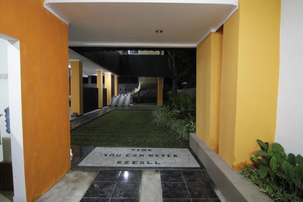 Ct1 Bali Bed & Breakfast Kuta Lombok Eksteriør billede