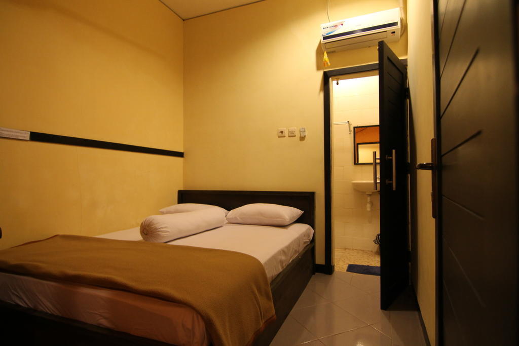 Ct1 Bali Bed & Breakfast Kuta Lombok Værelse billede