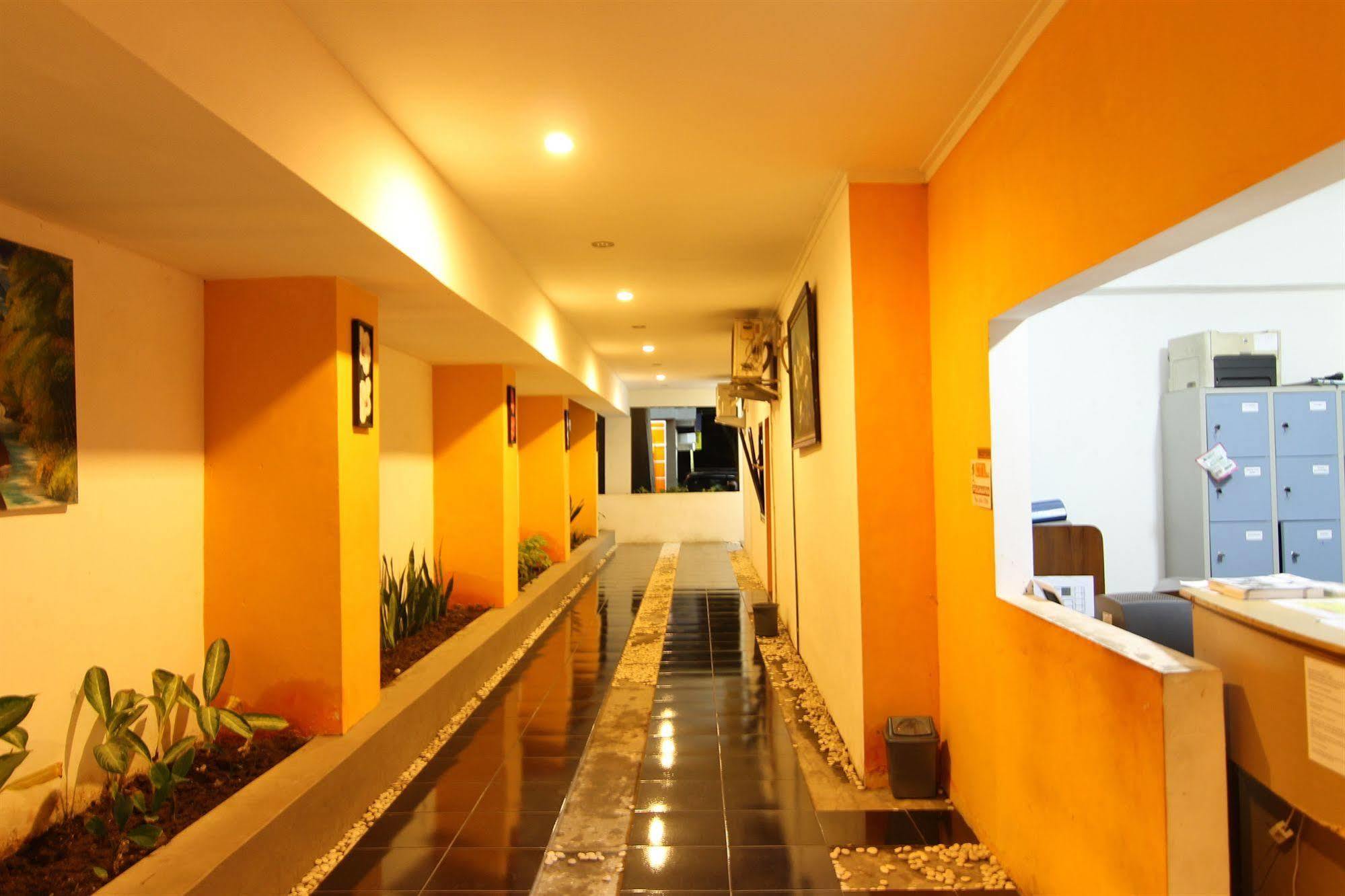 Ct1 Bali Bed & Breakfast Kuta Lombok Eksteriør billede