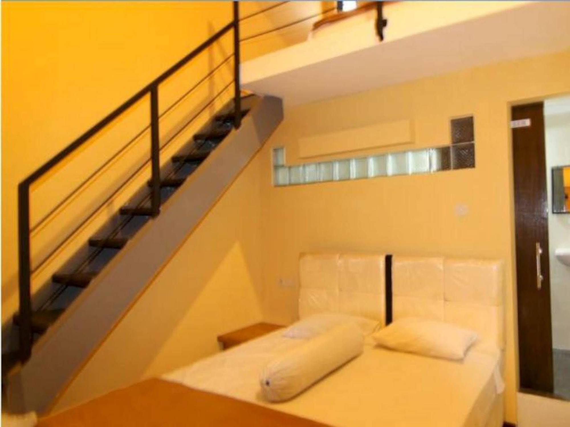 Ct1 Bali Bed & Breakfast Kuta Lombok Eksteriør billede
